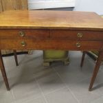 644 5018 WRITING DESK